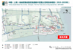 包罗全球生鲜超市、潮牌、时髦餐饮、露台酒吧